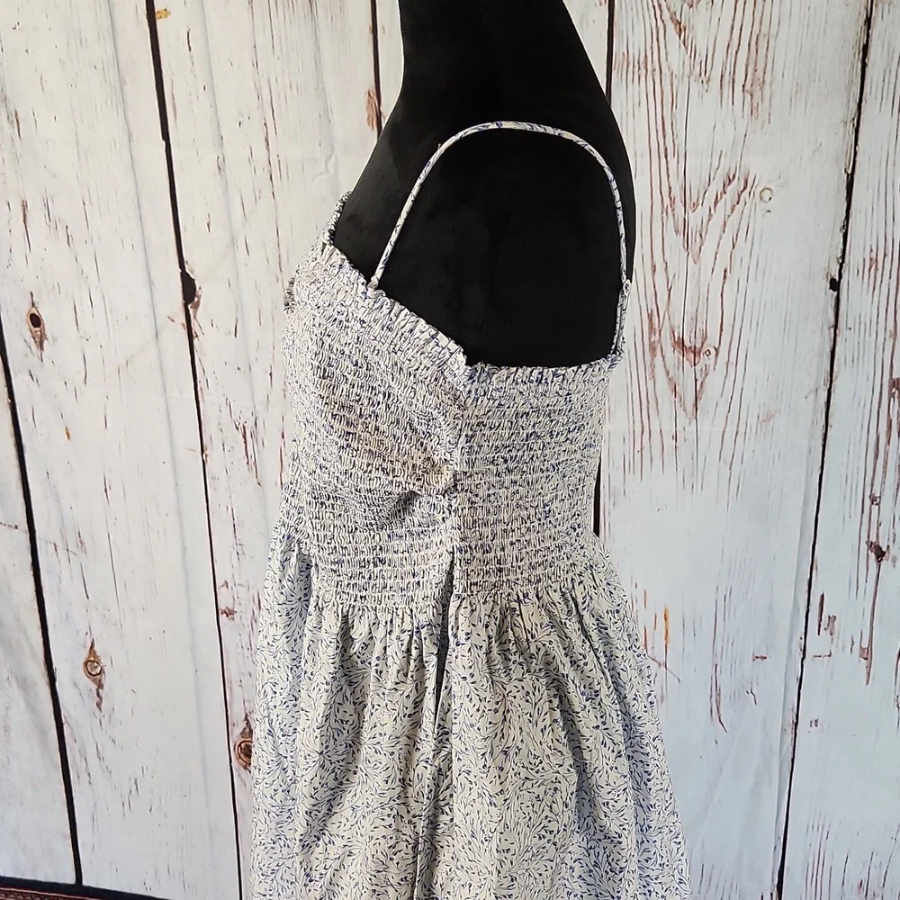 H&M White Blue Floral Strappy Dress XL NWT - Picture 4 of 8